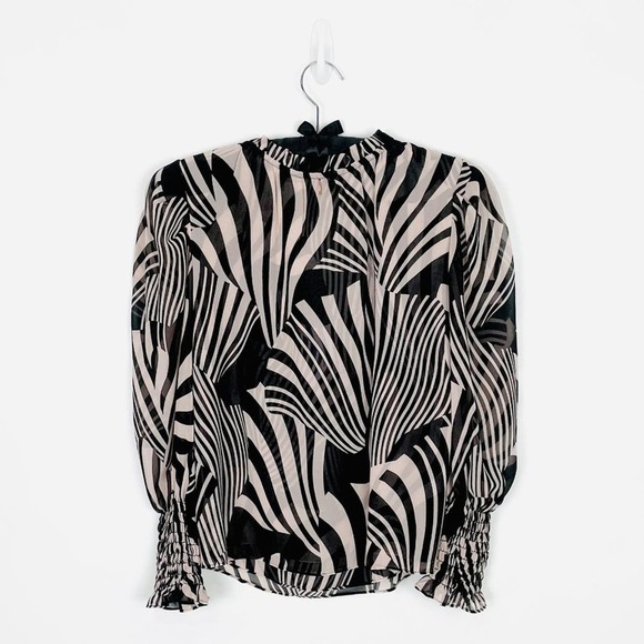 MISA Los Angeles Siena Top - Picture 4 of 16